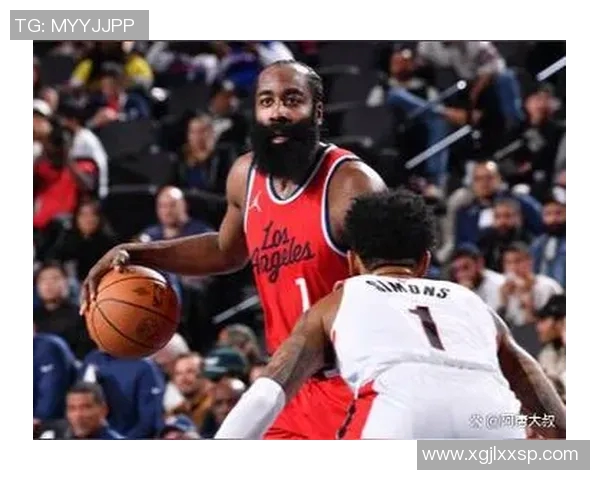 休斯敦火箭与尼克斯激战正酣谁能在NBA赛场上笑到最后